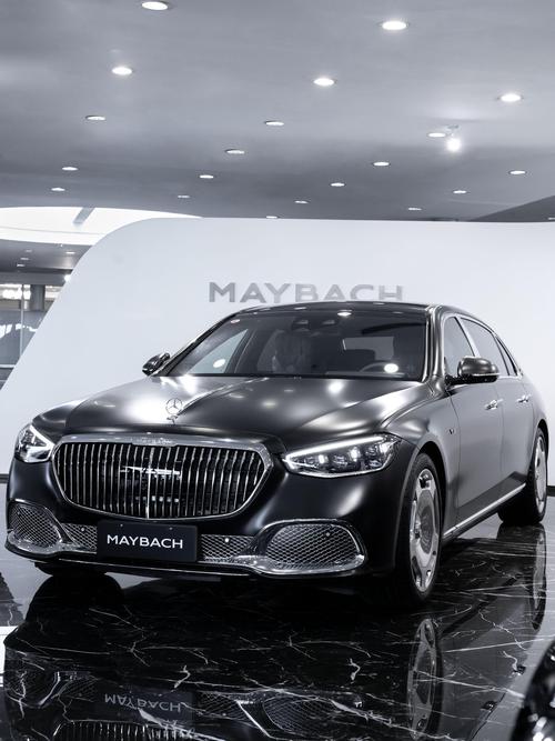 重庆60岚图汽车的售后服务让用户无忧出行，迈巴赫未来的豪华车趋势